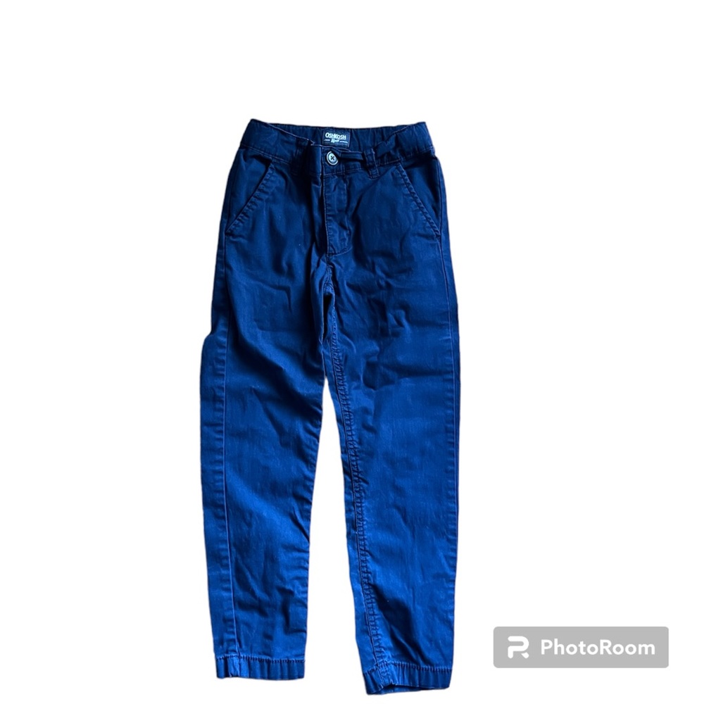 🔷OSH KOSH B’GOSH: Boy’s size 7, navy blue khaki pants w/pockets, preowned🔷